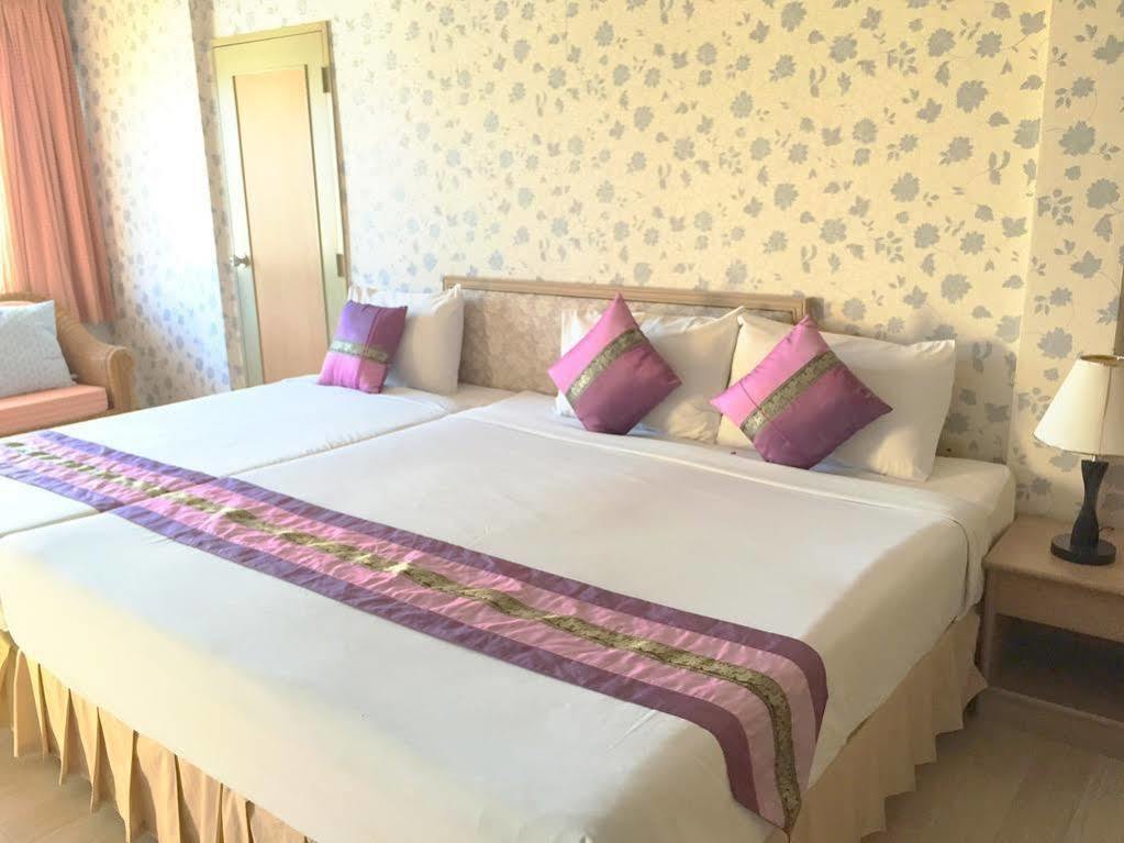 Takiab Beach Resort Hua Hin Buitenkant foto