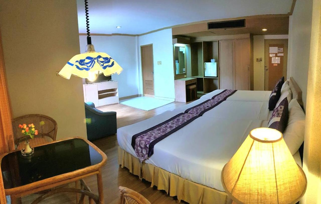 Takiab Beach Resort Hua Hin Buitenkant foto